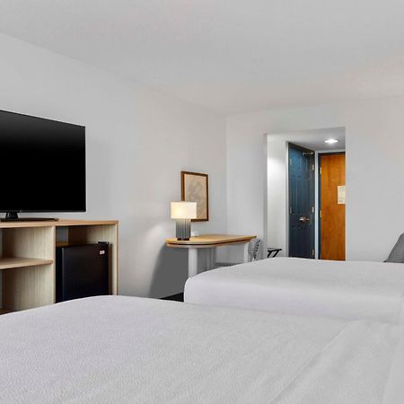 Spark By Hilton Greensboro Eksteriør billede