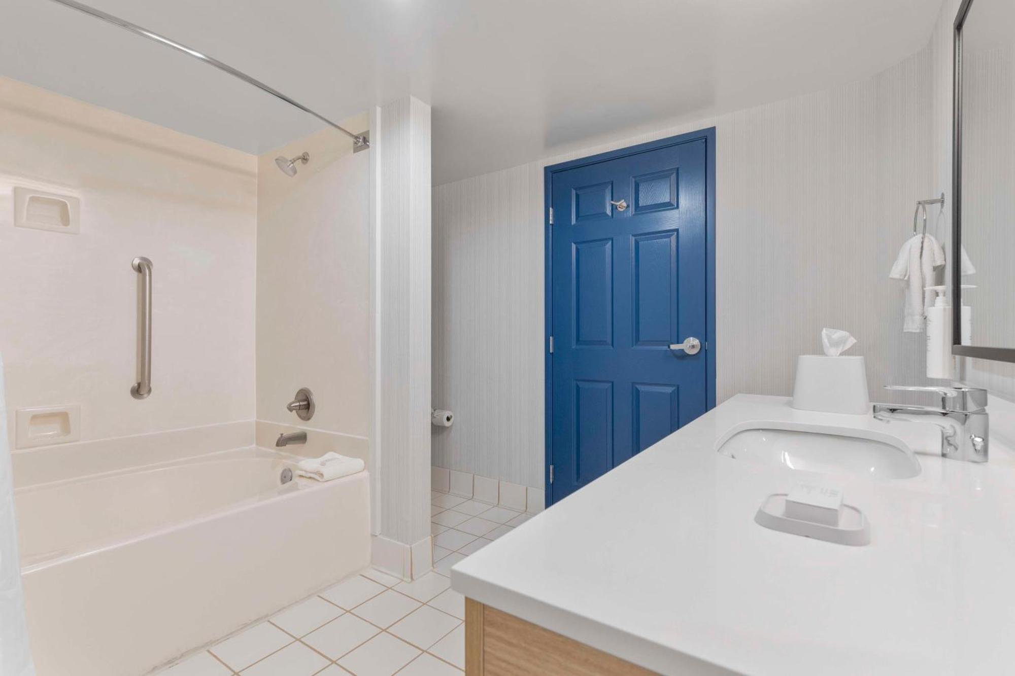 Spark By Hilton Greensboro Eksteriør billede