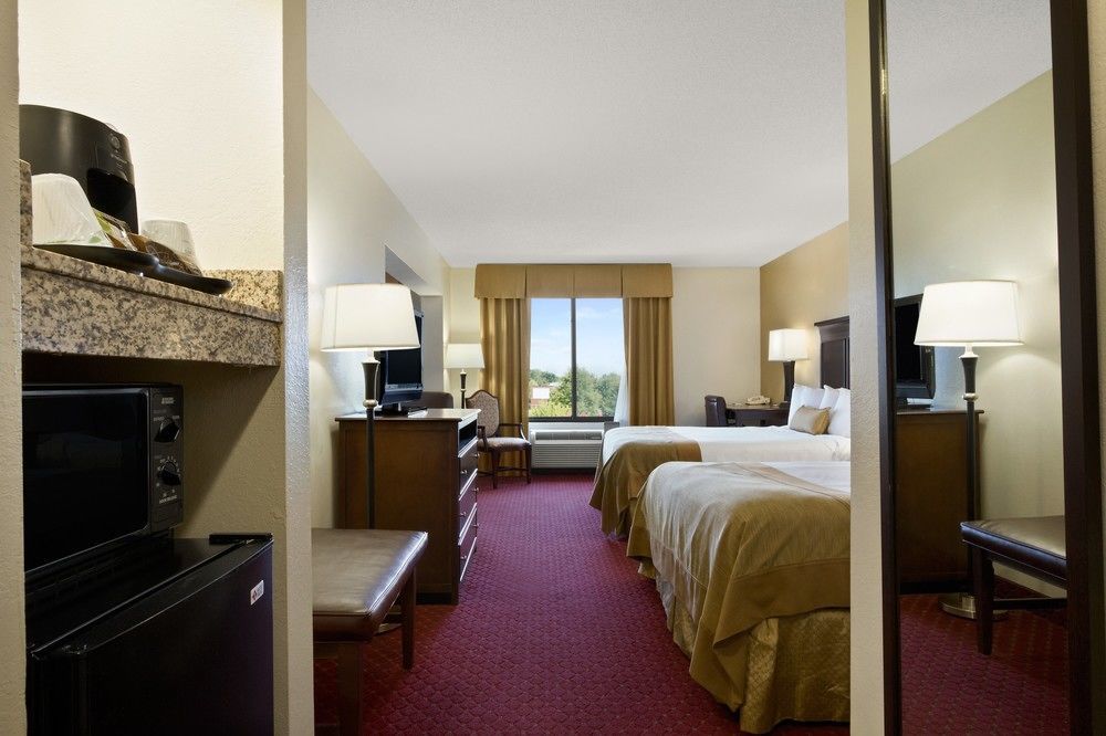 Spark By Hilton Greensboro Eksteriør billede