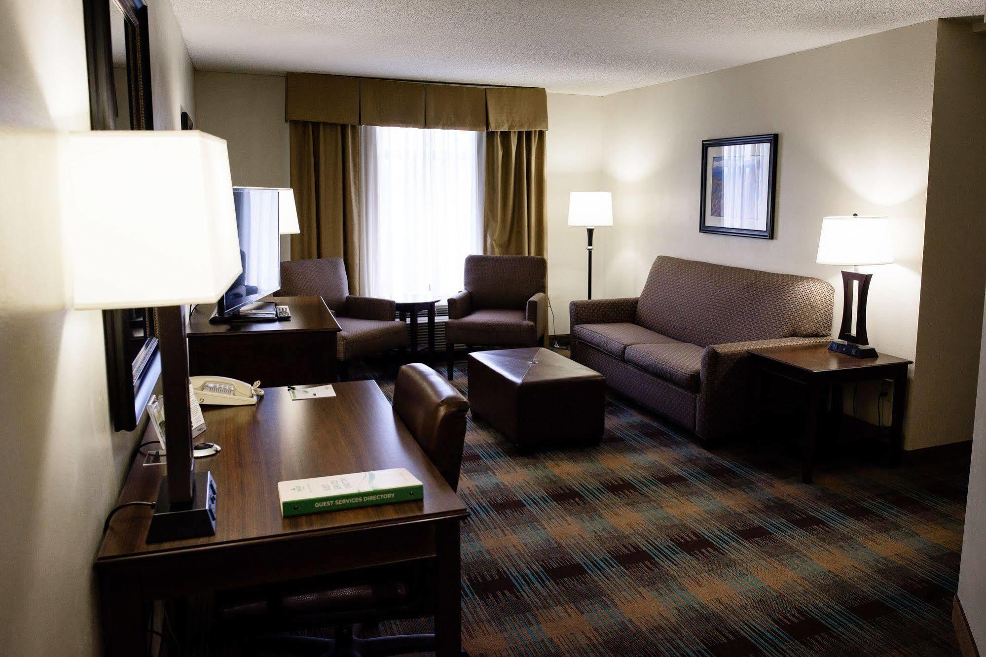 Spark By Hilton Greensboro Eksteriør billede